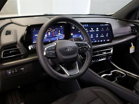 New 2026 Chevrolet Traverse LT w/ Midnight/Sport Edition image 30