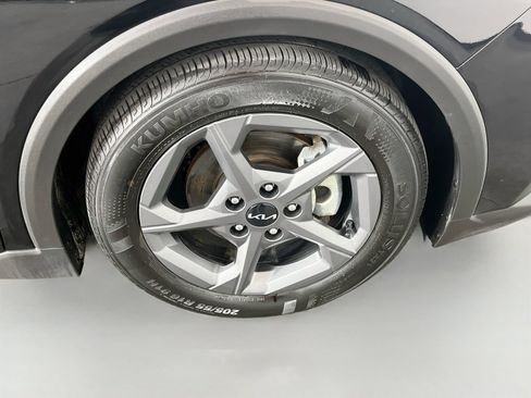 Used 2025 Kia K4 FWD image 29