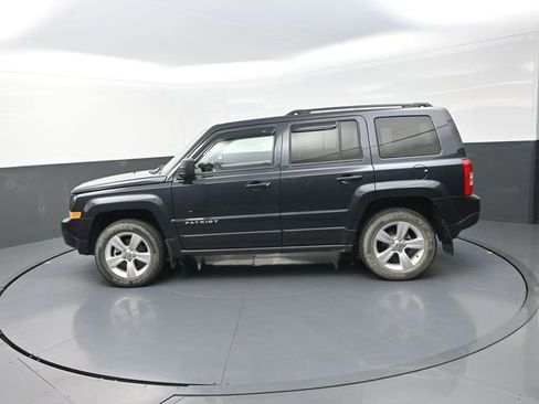 Used 2016 Jeep Patriot Sport w/ Power Value Group image 4