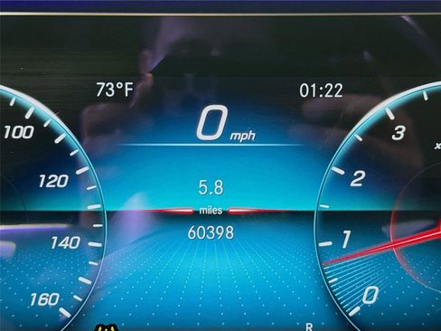 Used 2021 Mercedes-Benz E 350 Sedan w/ Premium Package image 4