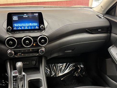 Used 2025 Nissan Sentra SV FWD image 32