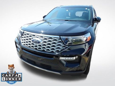 Used 2023 Ford Explorer Platinum w/ Technology Package RWD image 7