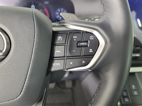 Used 2025 Lexus GX 550 image 20