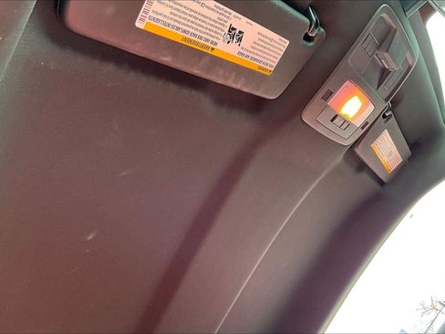 Used 2010 Chevrolet Camaro SS w/ RS Package image 19