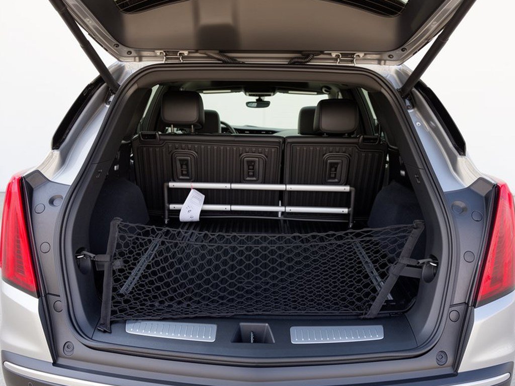 Certified 2026 Cadillac XT5 Premium Luxury w/ LPO, Floor Liner Package FWD image 28