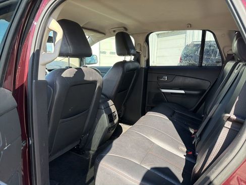 Used 2011 Ford Edge SEL w/ 202A Rapid Spec Order Code image 18