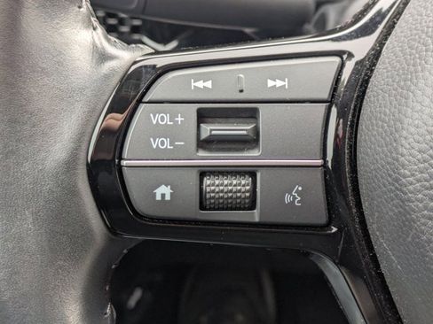 Used 2023 Honda CR-V EX-L image 11