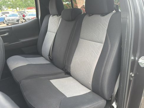 Used 2023 Toyota Tacoma TRD Off-Road AWD/4WD image 11