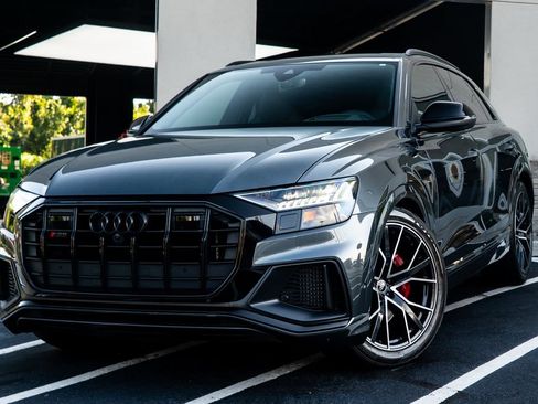 Used 2022 Audi SQ8 Prestige AWD/4WD image 2
