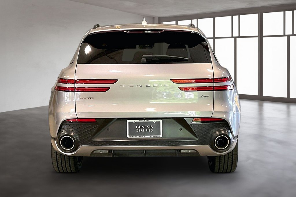Used 2023 Genesis GV70 2.5T w/ Sport Prestige Package AWD/4WD image 6