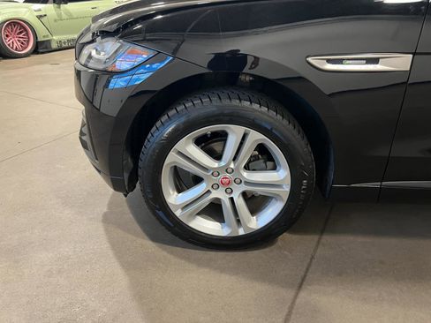Used 2017 Jaguar F-PACE R-Sport AWD/4WD image 46