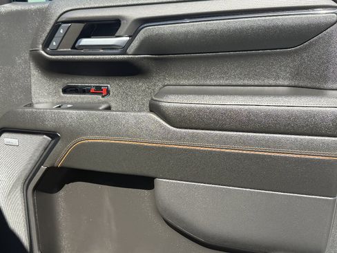 Used 2024 GMC Sierra 1500 AT4 w/ Technology Package image 27