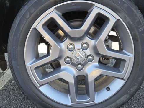 Certified 2023 Honda Passport EX-L image 13