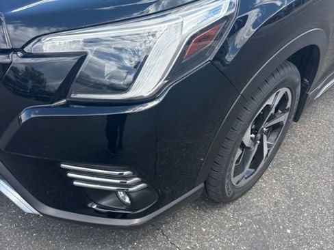 Used 2024 Subaru Forester Touring AWD/4WD image 11