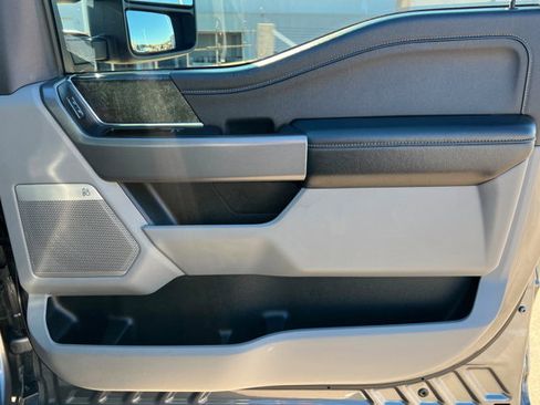 Used 2023 Ford F350 XLT w/ XLT Premium Package image 21