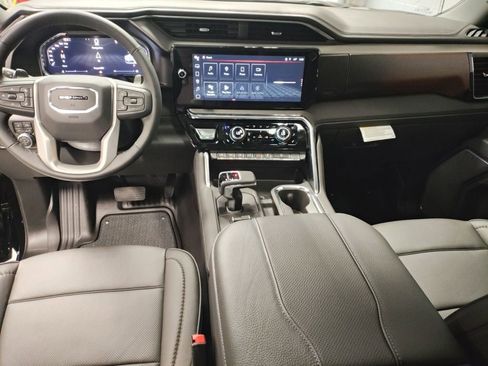 New 2026 GMC Sierra 1500 Denali w/ Denali Reserve Package AWD/4WD image 32