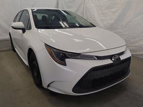 Used 2021 Toyota Corolla L image 13