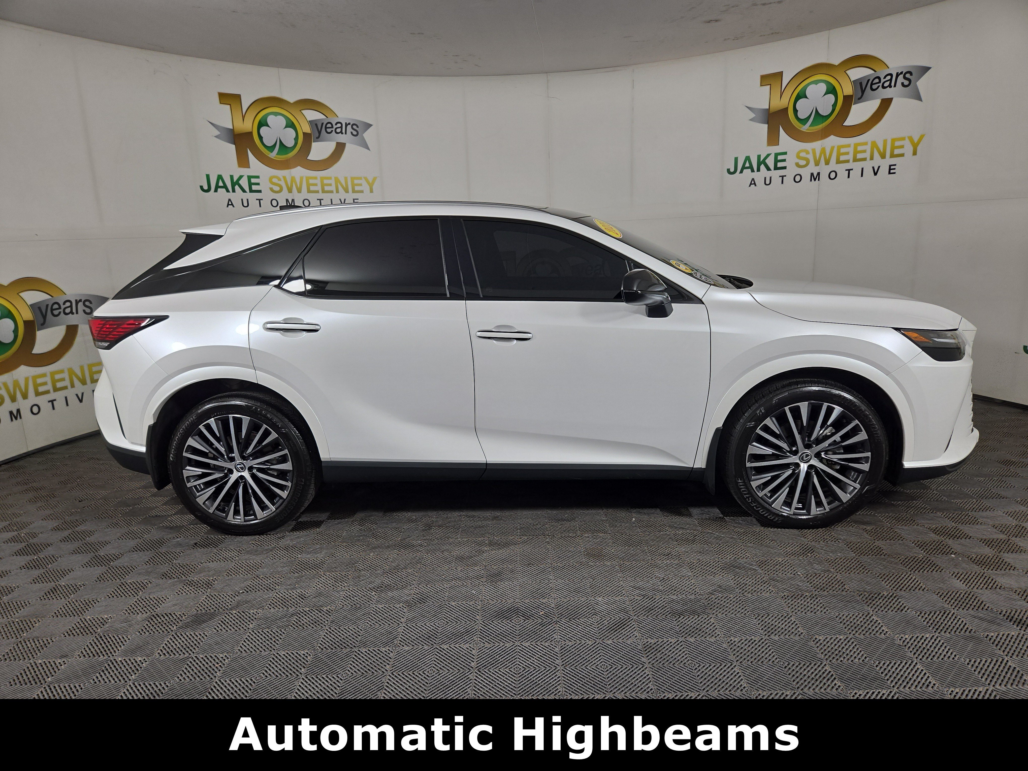 Used 2023 Lexus RX 350 Premium Plus w/ Accessory Package AWD/4WD image 10