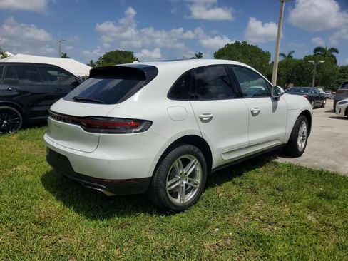 Used 2019 Porsche Macan AWD/4WD image 3