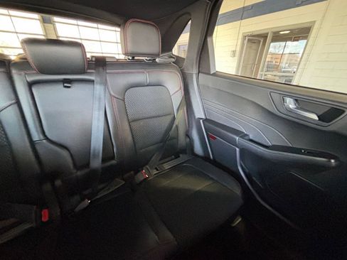Used 2025 Ford Escape ST-Line image 38