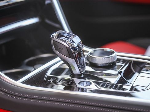 New 2026 BMW 840i Convertible RWD image 19