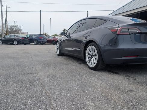 Used 2021 Tesla Model 3 Long Range image 8