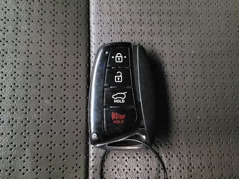 Used 2014 Hyundai Santa Fe Sport 2.0T w/ Navigation Package 06 FWD image 32