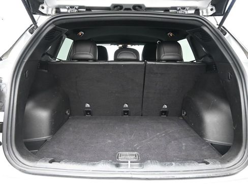 Used 2025 Jeep Compass Trailhawk w/ Trailer Tow Group image 29