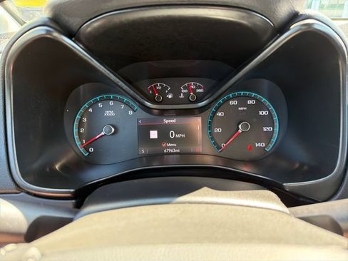Used 2022 Chevrolet Colorado LT w/ Safety Package AWD/4WD image 11
