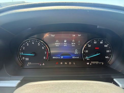 Used 2024 Ford Explorer XLT w/ Equipment Group 202A AWD/4WD image 29