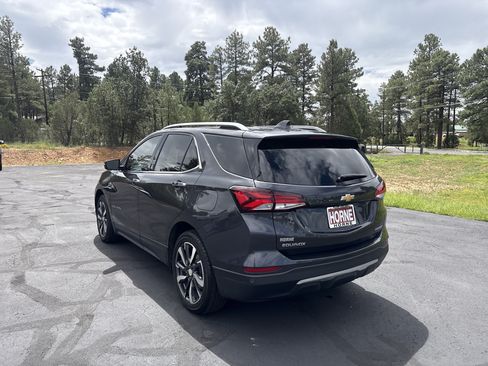 Used 2022 Chevrolet Equinox Premier FWD image 8