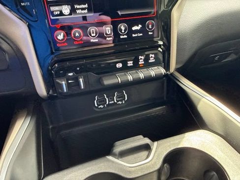 Used 2021 RAM 2500 Laramie AWD/4WD image 33