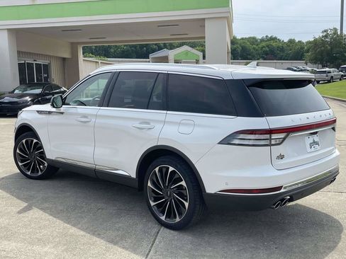 Used 2022 Lincoln Aviator Reserve w/ Equipment Group 201A AWD/4WD image 5