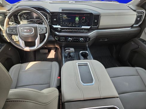 Used 2022 GMC Sierra 1500 SLT w/ SLT Premium Plus Package AWD/4WD image 19