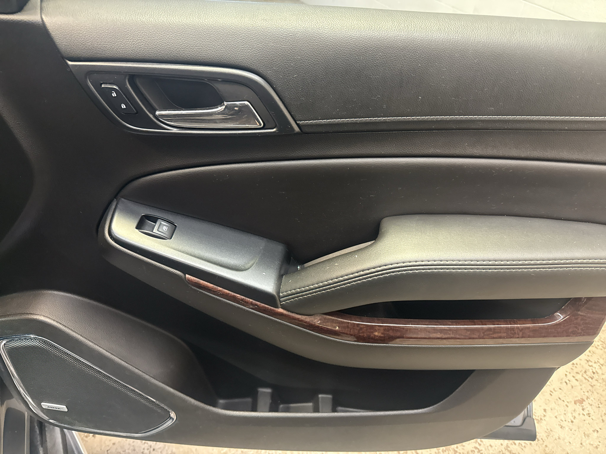 Used 2018 GMC Yukon XL SLT w/ Premium Edition AWD/4WD image 22