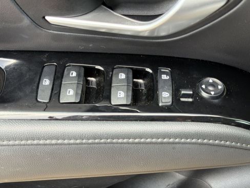 Used 2024 Hyundai Tucson Limited FWD image 24