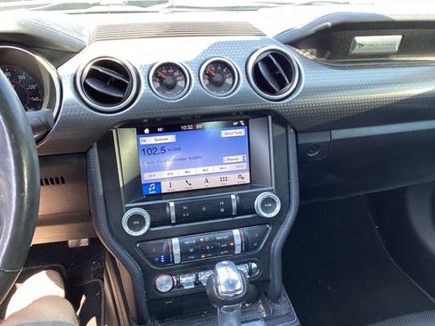 Used 2019 Ford Mustang GT Premium w/ GT Performance Package RWD image 5