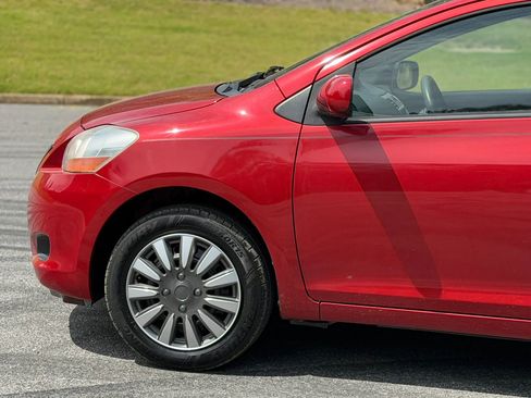 Used 2008 Toyota Yaris S FWD image 7