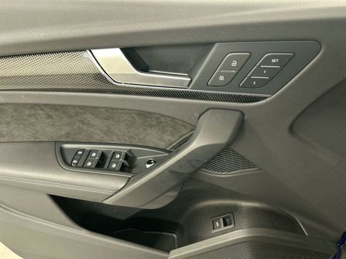 Used 2024 Audi SQ5 Premium Plus image 12