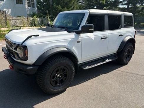 Used 2024 Ford Bronco Wildtrak AWD/4WD image 3