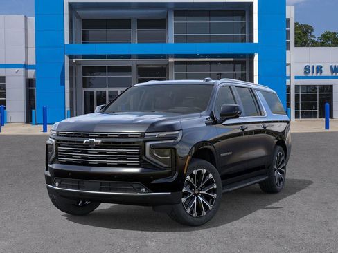 New 2026 Chevrolet Suburban High Country w/ Sun And Tow Package image 6