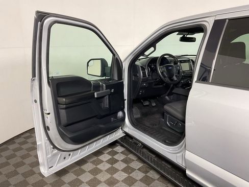 Used 2018 Ford F150 XLT w/ Equipment Group 302A Luxury image 17