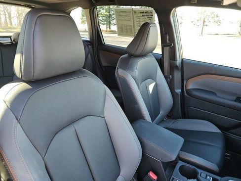 Used 2025 Subaru Forester Sport image 12