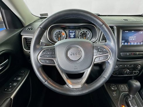 Used 2021 Jeep Cherokee Latitude Lux AWD/4WD image 11