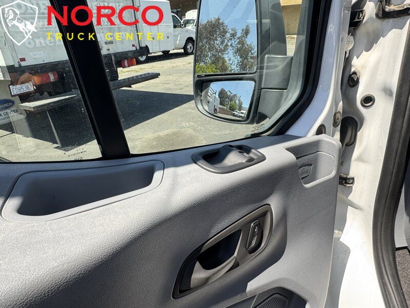 Used 2017 Ford Transit 150 XL RWD image 14
