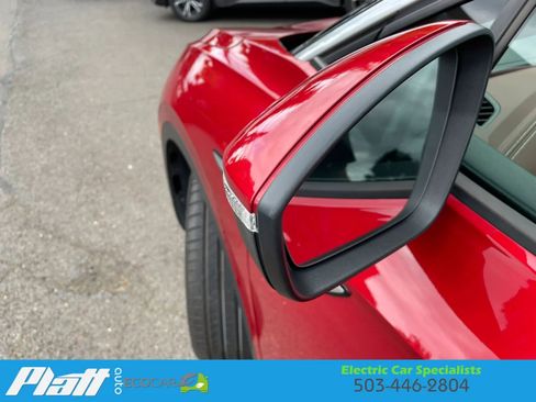 Used 2021 Volkswagen ID.4 Pro S RWD image 18