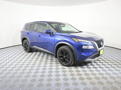 Used 2022 Nissan Rogue SV AWD/4WD image 9