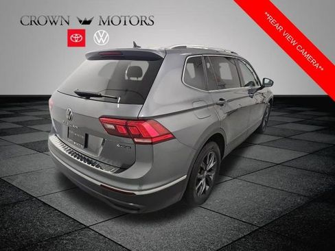 Used 2024 Volkswagen Tiguan SE image 6