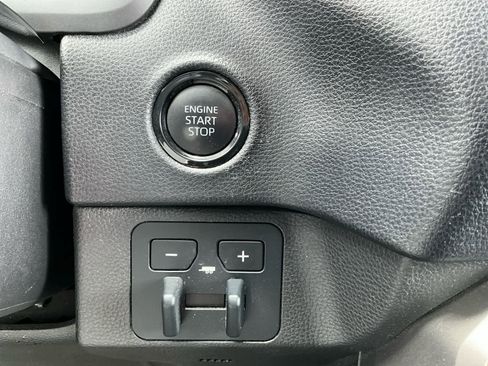 Used 2025 Toyota Tundra SR5 w/ SR5 Convenience Package AWD/4WD image 17