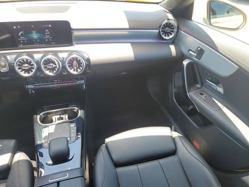 Certified 2022 Mercedes-Benz CLA 250 image 15